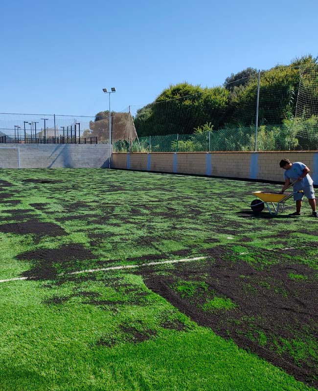 Instalacion-campo-de-futbol-cesped-artificia-5l